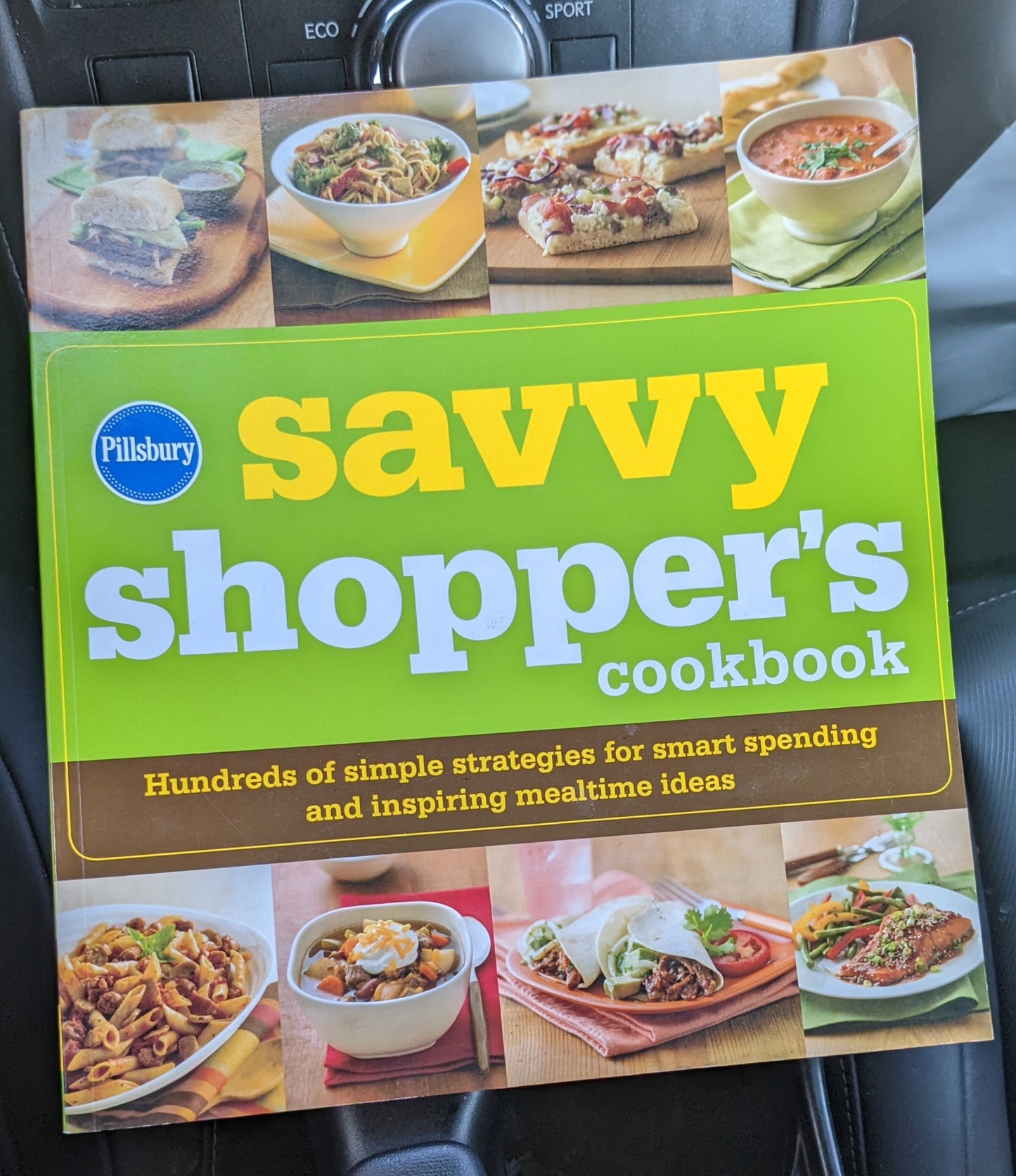 Pillsbury Savvy Shopper's Cookbook, recipe book